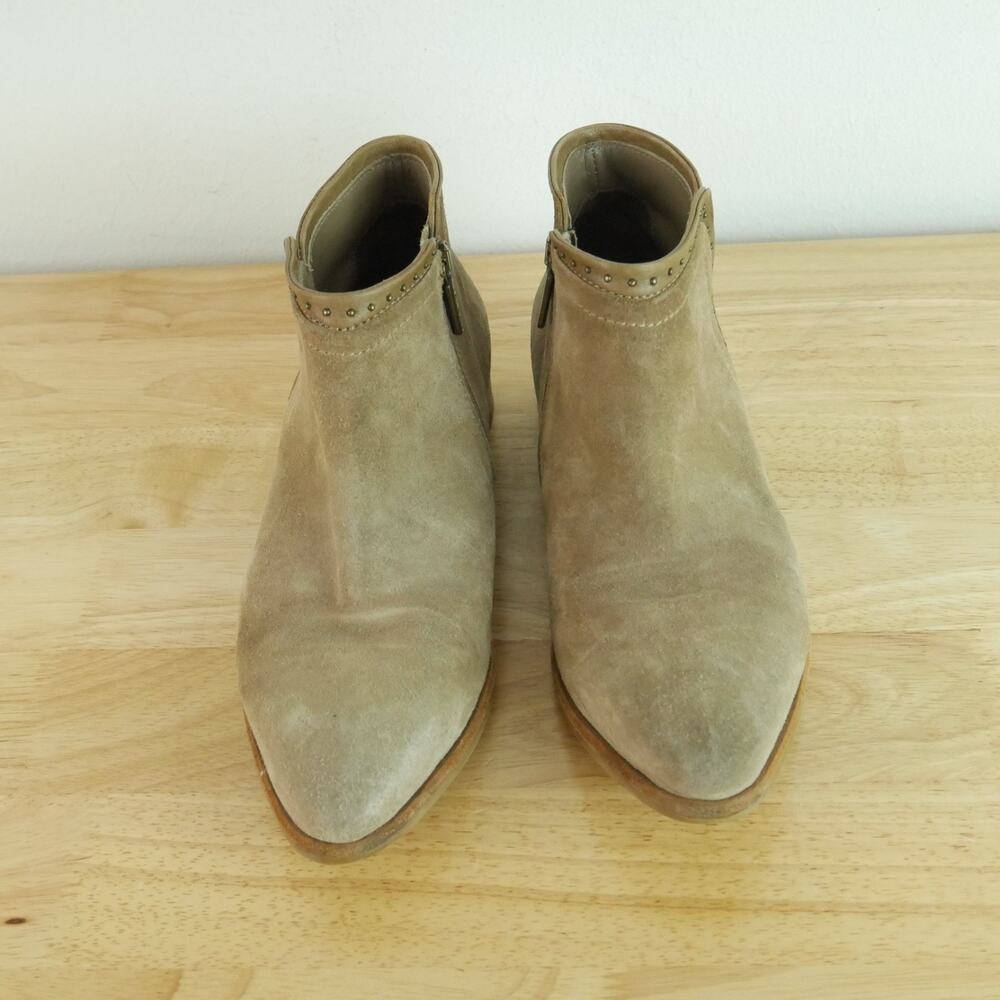 Italeau Miralda Suede Studded Ankle Bootie 37 1/2 US 7 Boho Western Italy Luxury - Picture 4 of 15